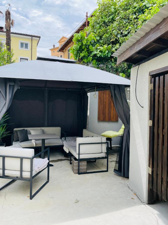 With Spacious Terrace Floramy Apartment Opatija