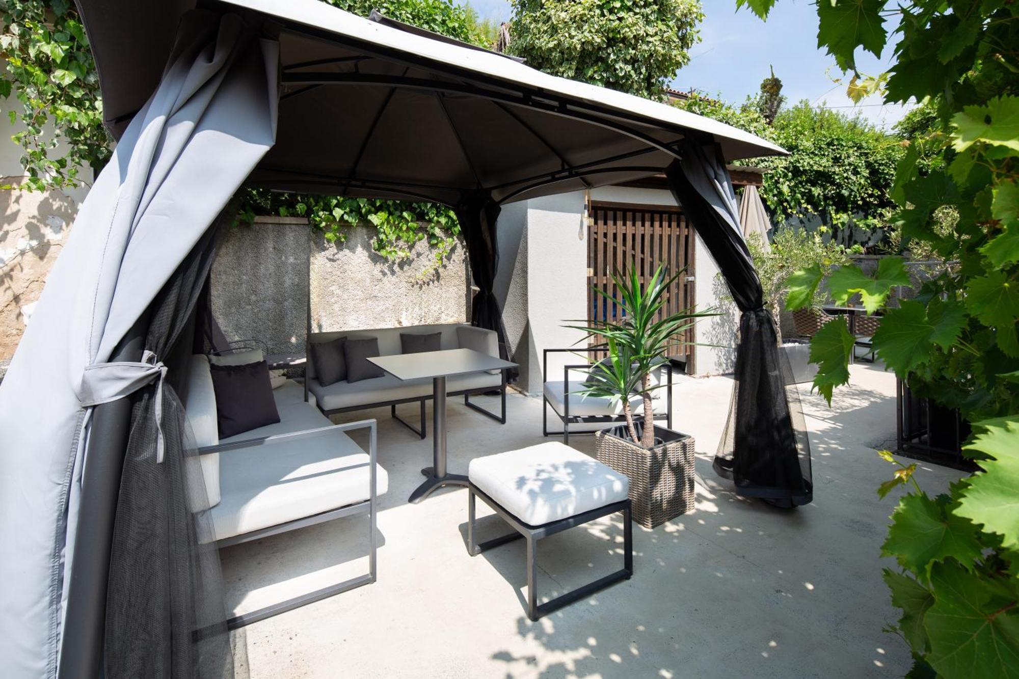 With Spacious Terrace Floramy